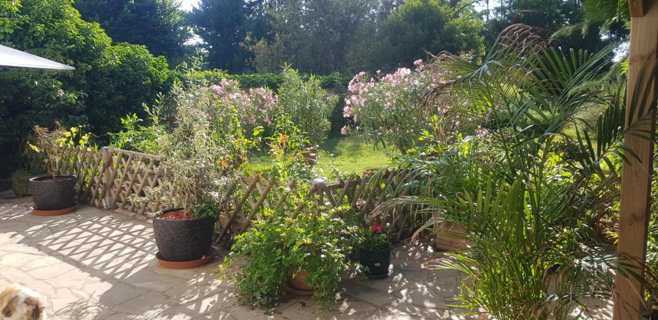 Maison Anne Face To Park In Vernon Giverny Luaran gambar